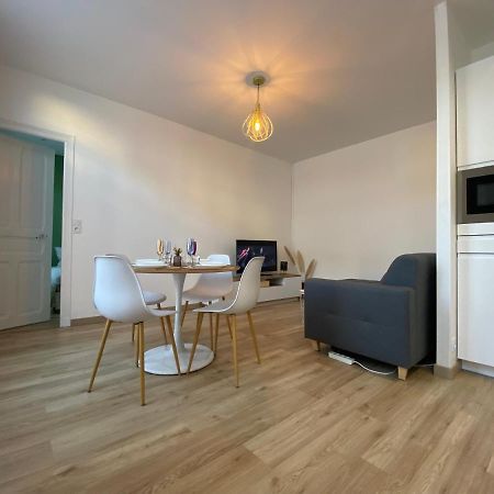Appartement Luxueux Renove Avec Balcon & Garage 特鲁瓦 外观 照片